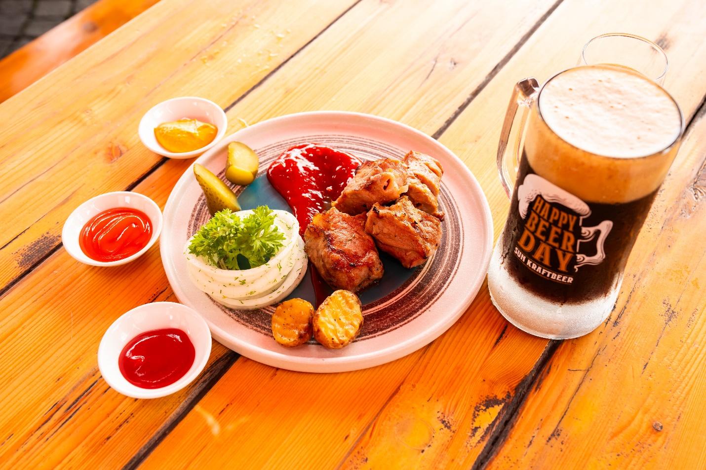 Top 5 đặc sản ngon khó cưỡng tại B’estival 2024 Sun World Ba Na Hills - Ảnh 4. Top 5 đặc sản ngon khó cưỡng tại B’estival 2024 Sun World Ba Na Hills - Ảnh 4.