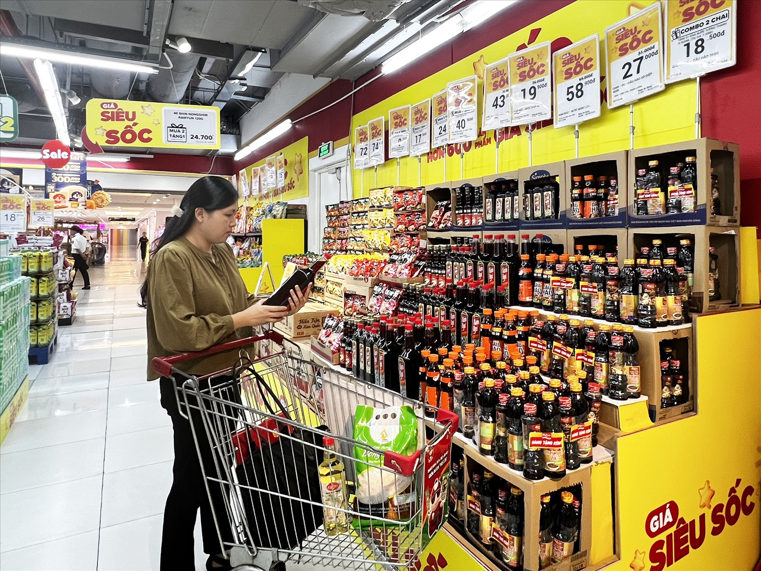 Nhu yếu phẩm có giá tốt nhất tại WinMart miền Nam Nhu yếu phẩm có giá tốt nhất tại WinMart miền Nam