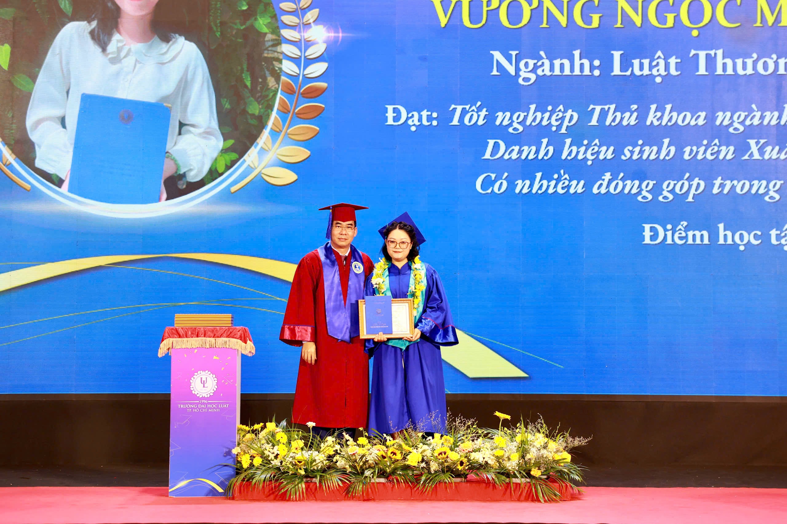 Trường ĐH Luật TP HCM có số sinh viên tốt nghiệp loại xuất sắc cao kỷ lục - Ảnh 5. Trường ĐH Luật TP HCM có số sinh viên tốt nghiệp loại xuất sắc cao kỷ lục - Ảnh 5.
