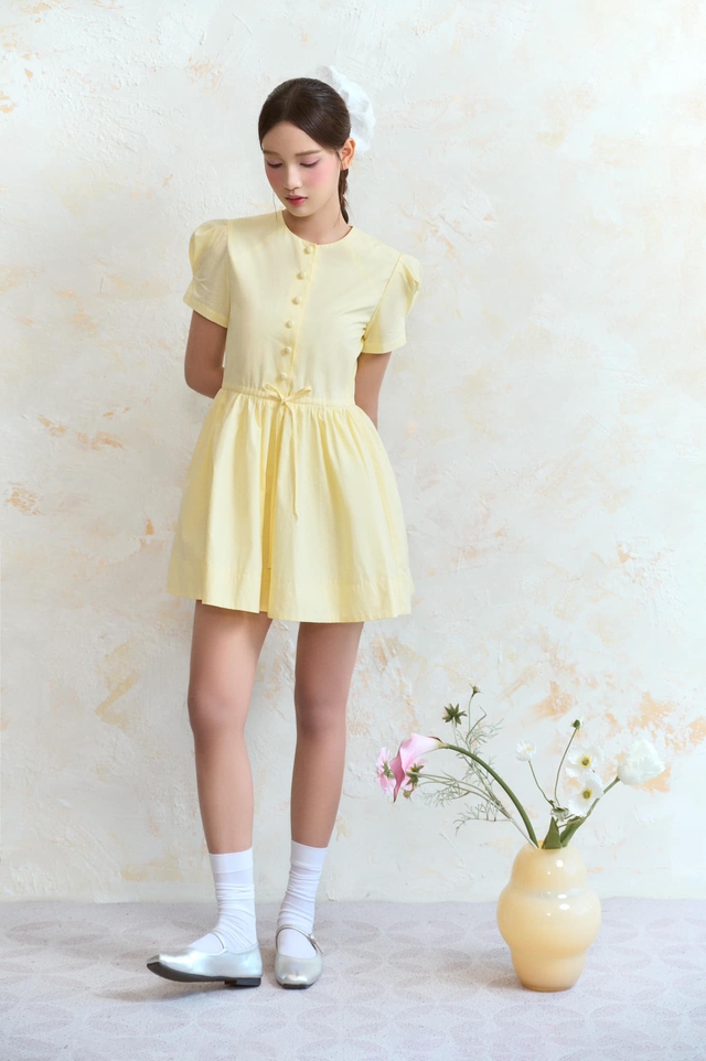 Phong cách preppy giúp nàng xinh đẹp từ lúc đi chơi đến khi đi làm- Ảnh 3. Phong cách preppy giúp nàng xinh đẹp từ lúc đi chơi đến khi đi làm- Ảnh 3.