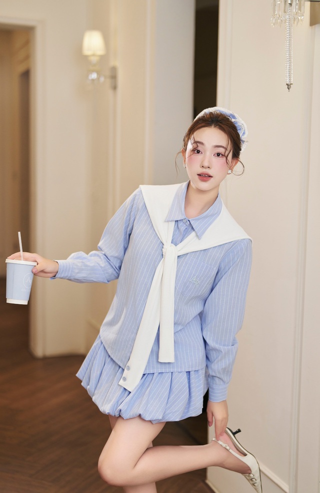 Phong cách preppy giúp nàng xinh đẹp từ lúc đi chơi đến khi đi làm- Ảnh 7. Phong cách preppy giúp nàng xinh đẹp từ lúc đi chơi đến khi đi làm- Ảnh 7.
