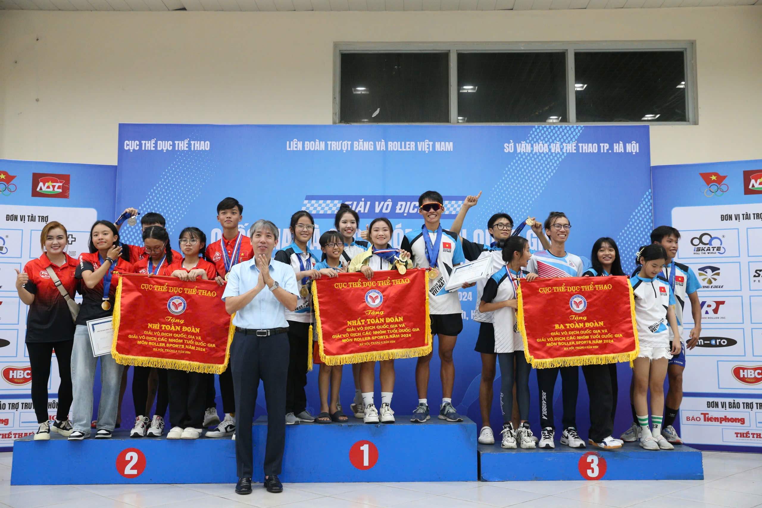 Nhà vô địch trẻ thống trị giải Roller Sports toàn quốc, đoàn TP.HCM không có đối thủ- Ảnh 3. Nhà vô địch trẻ thống trị giải Roller Sports toàn quốc, đoàn TP.HCM không có đối thủ- Ảnh 3.