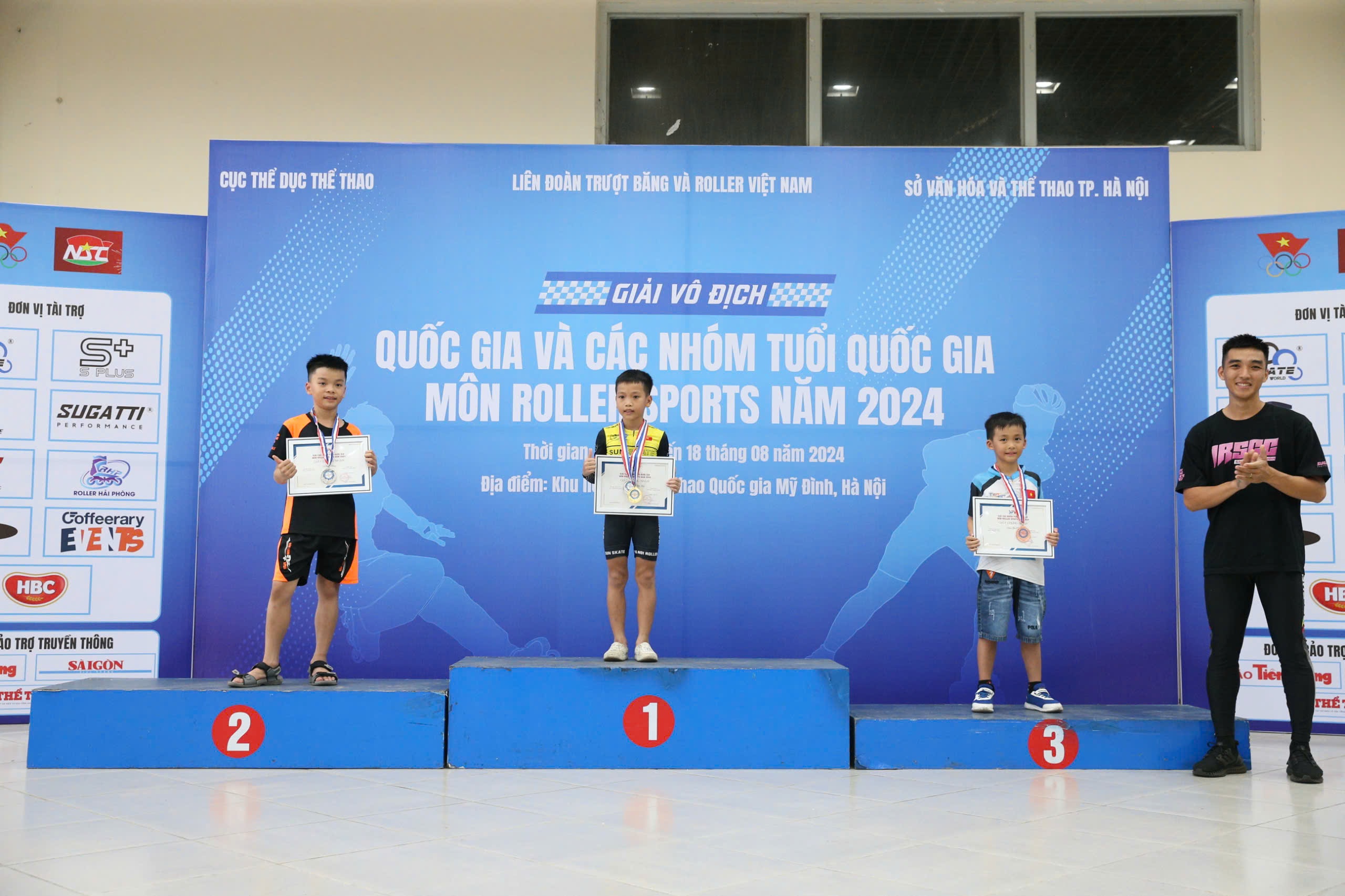 Nhà vô địch trẻ thống trị giải Roller Sports toàn quốc, đoàn TP.HCM không có đối thủ- Ảnh 4. Nhà vô địch trẻ thống trị giải Roller Sports toàn quốc, đoàn TP.HCM không có đối thủ- Ảnh 4.