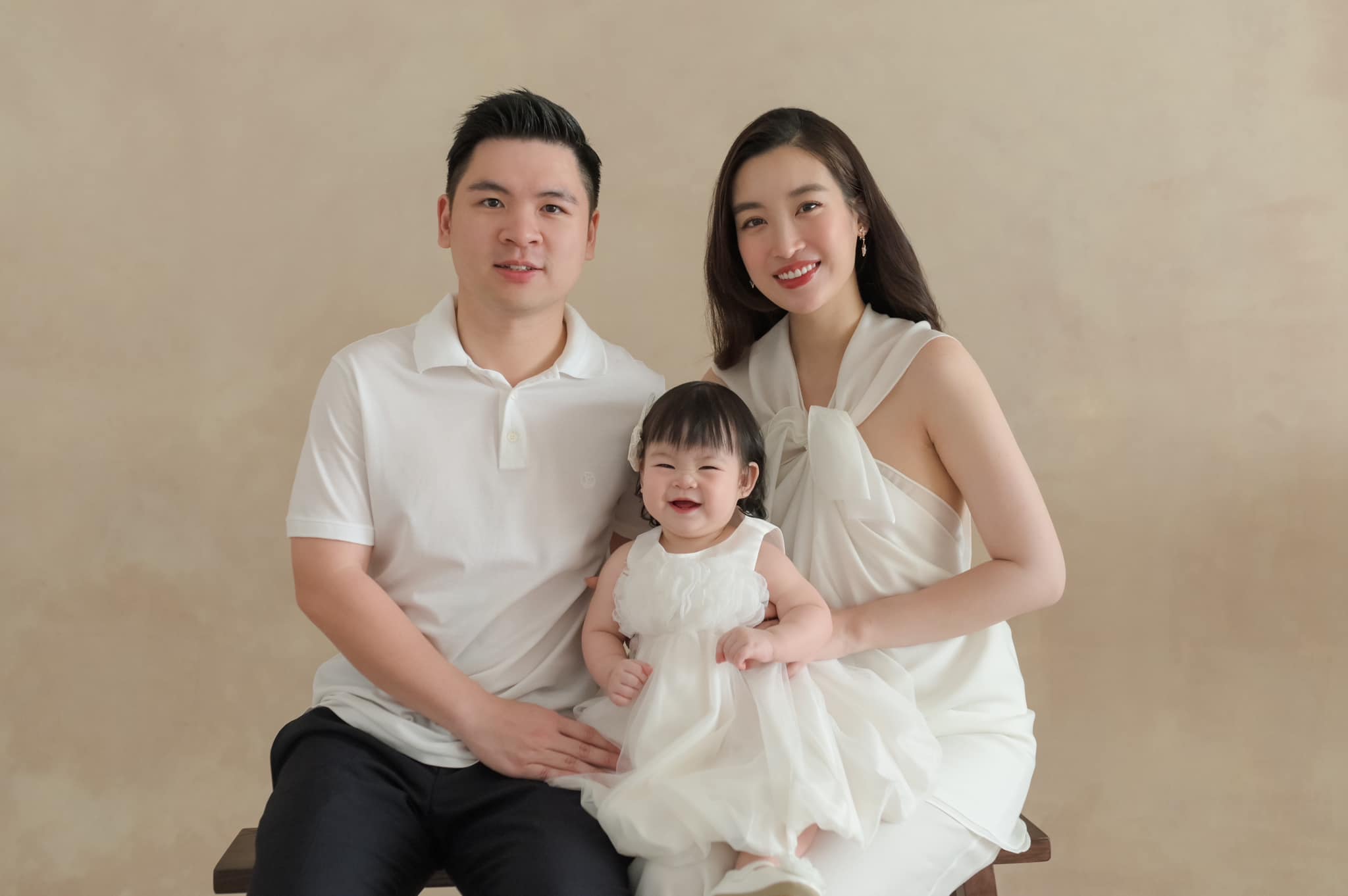 Hoa hậu Đỗ Mỹ Linh: