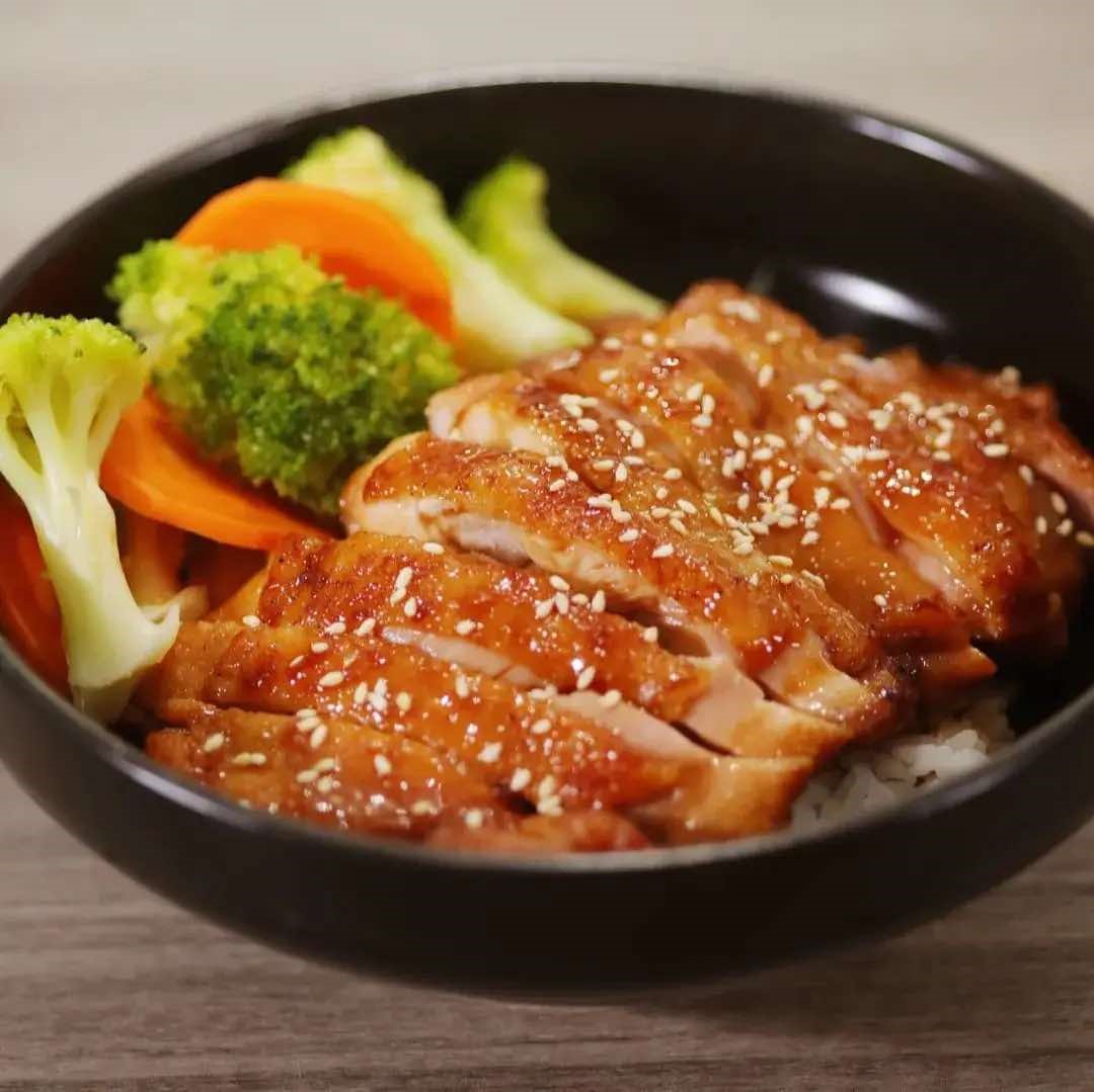Thịt gà mà đem chế biến thế này chỉ mất 15 phút rồi ăn cùng cơm thì ngon vô cùng! - Ảnh 8. Thịt gà mà đem chế biến thế này chỉ mất 15 phút rồi ăn cùng cơm thì ngon vô cùng! - Ảnh 8.