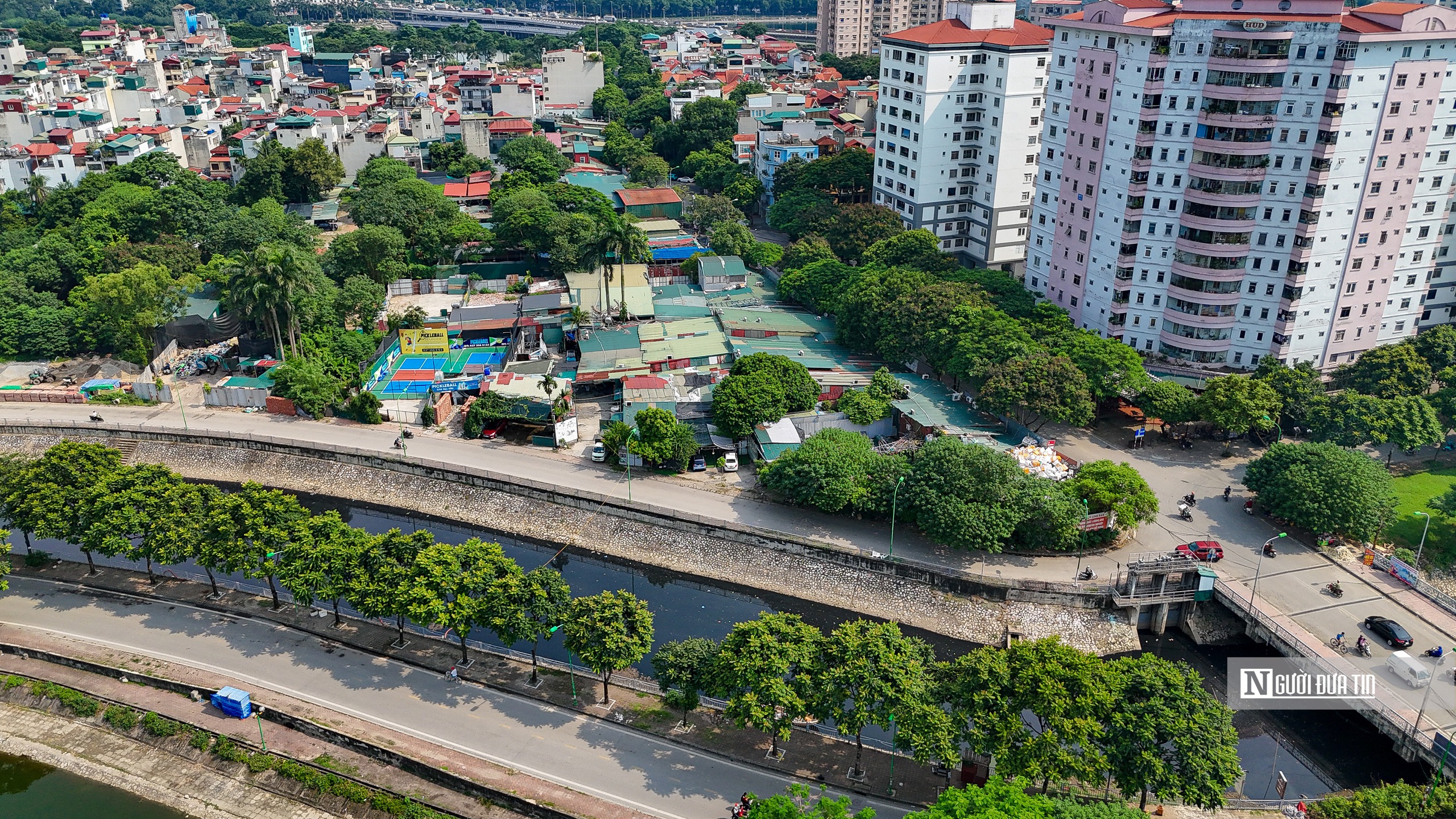 Hà Nội: Loạt bãi xe, sân tập lái xe Hà Nội: Loạt bãi xe, sân tập lái xe