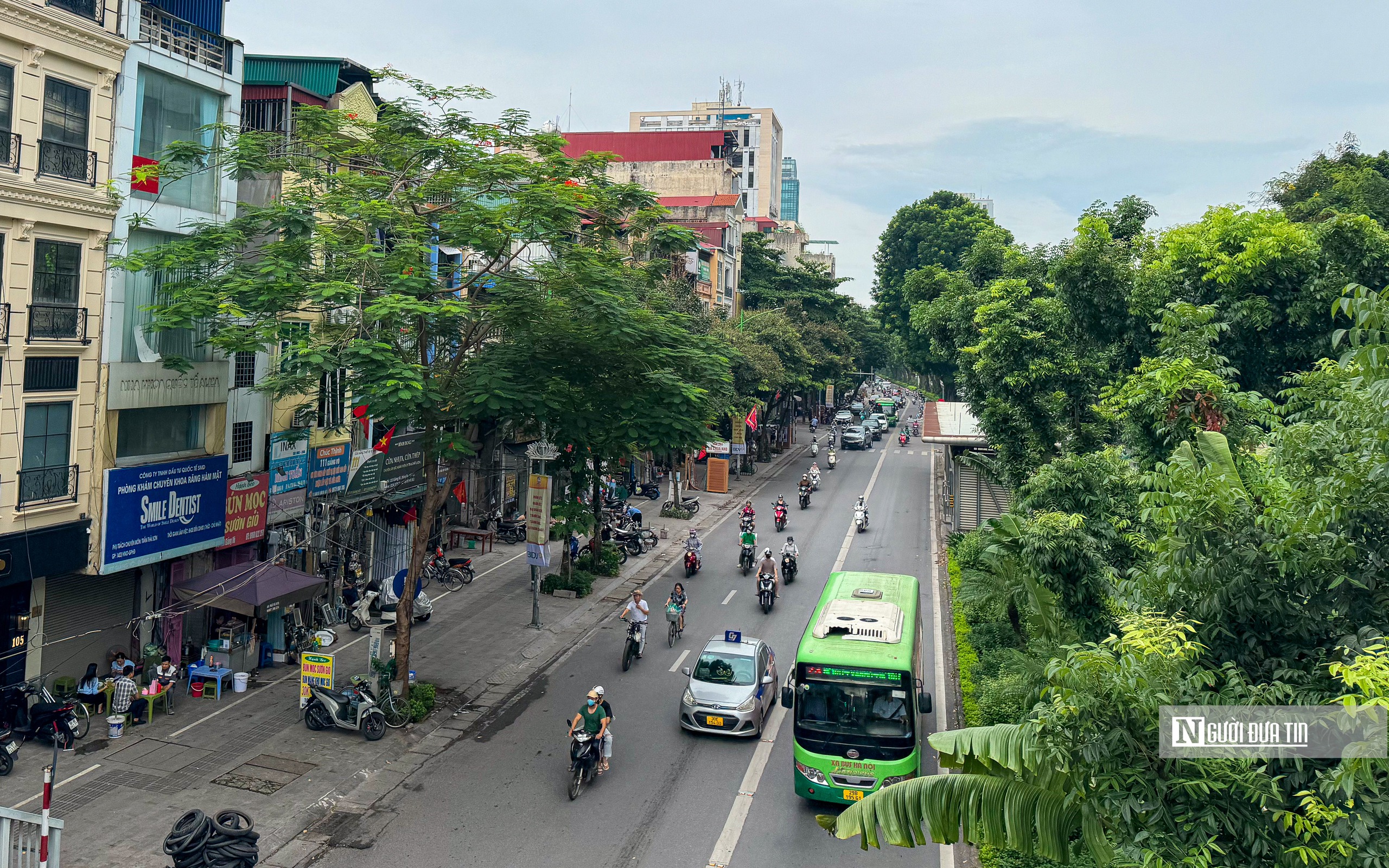 Điểm mặt các tuyến đường ở Hà Nội sắp bị xén vỉa hè, dải phân cách- Ảnh 10. Điểm mặt các tuyến đường ở Hà Nội sắp bị xén vỉa hè, dải phân cách- Ảnh 10.