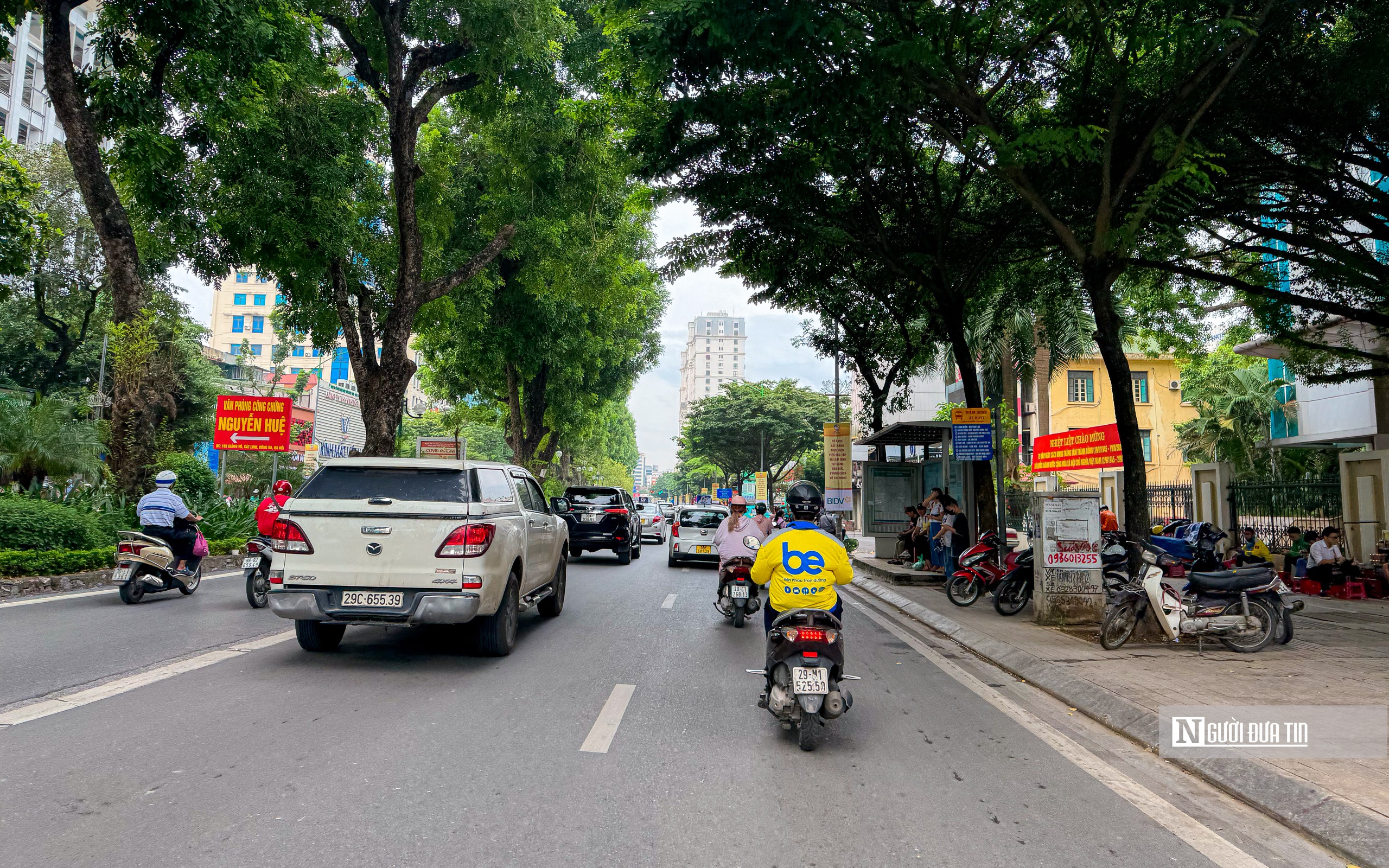 Điểm mặt các tuyến đường ở Hà Nội sắp bị xén vỉa hè, dải phân cách- Ảnh 13. Điểm mặt các tuyến đường ở Hà Nội sắp bị xén vỉa hè, dải phân cách- Ảnh 13.