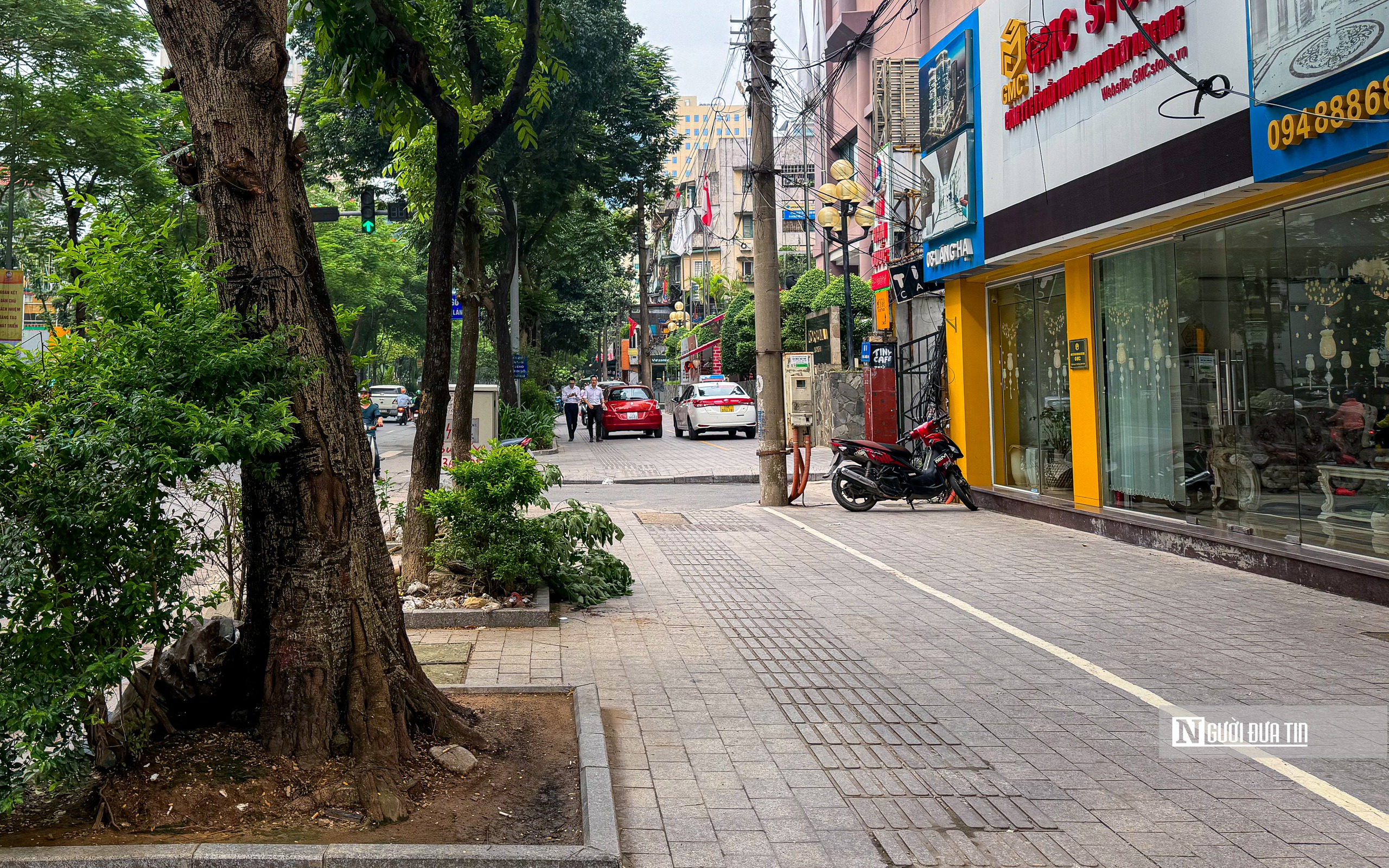 Điểm mặt các tuyến đường ở Hà Nội sắp bị xén vỉa hè, dải phân cách- Ảnh 12. Điểm mặt các tuyến đường ở Hà Nội sắp bị xén vỉa hè, dải phân cách- Ảnh 12.