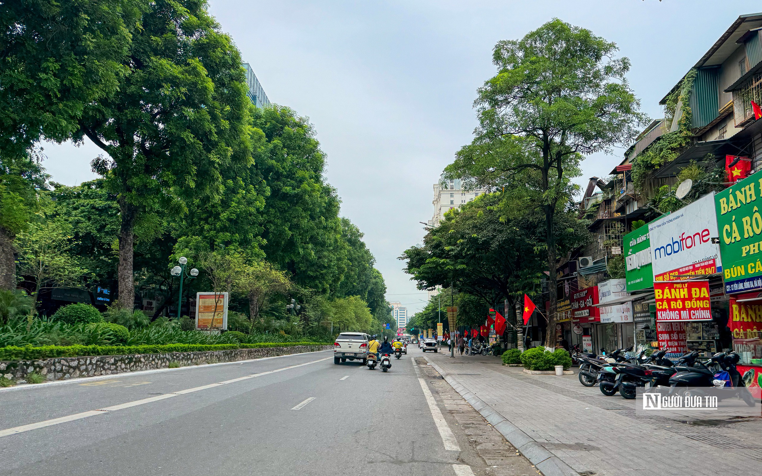 Điểm mặt các tuyến đường ở Hà Nội sắp bị xén vỉa hè, dải phân cách- Ảnh 14. Điểm mặt các tuyến đường ở Hà Nội sắp bị xén vỉa hè, dải phân cách- Ảnh 14.