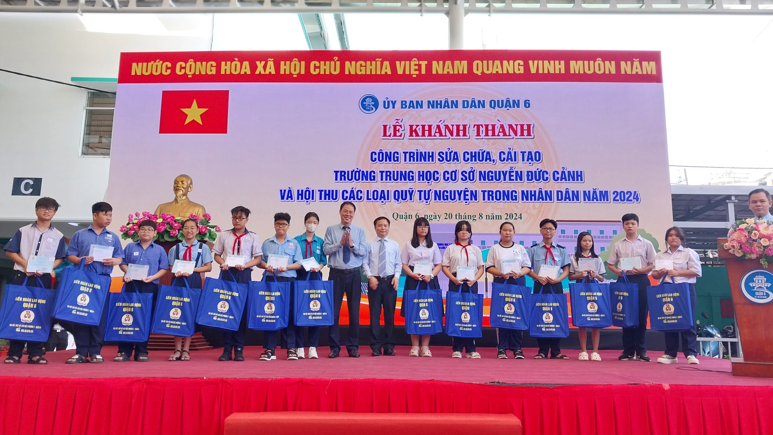 Một trường THCS tại TP.HCM được cải tạo, hiện đại khang trang- Ảnh 6. Một trường THCS tại TP.HCM được cải tạo, hiện đại khang trang- Ảnh 6.