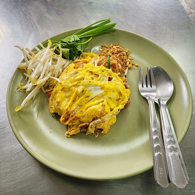 Những nhà hàng nổi tiếng với món Pad Thái tại Bangkok- Ảnh 4. Những nhà hàng nổi tiếng với món Pad Thái tại Bangkok- Ảnh 4.