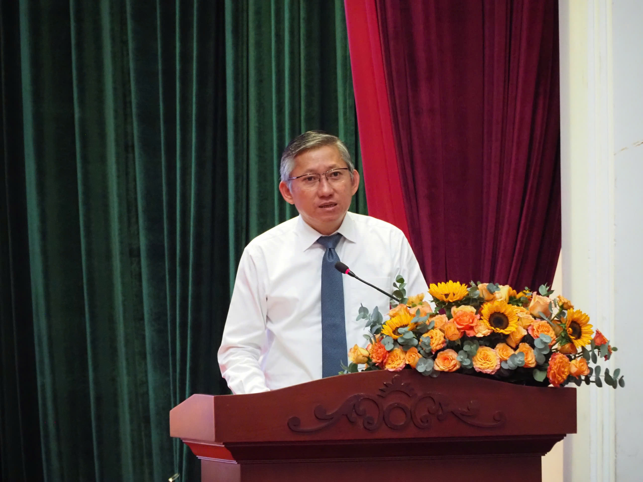 Địa phương có trường, lớp nhiều nhất TP.HCM dành hơn 500 triệu đồng khen thưởng học sinh- Ảnh 3. Địa phương có trường, lớp nhiều nhất TP.HCM dành hơn 500 triệu đồng khen thưởng học sinh- Ảnh 3.