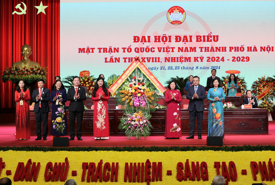 Bí thư Thành ủy Hà Nội: dấu mốc mới khơi dậy sức sáng tạo của Nhân dân - Ảnh 1