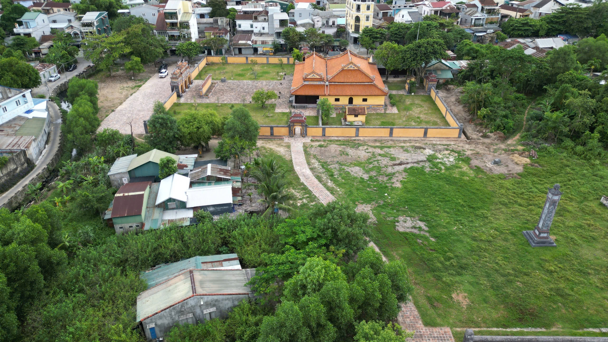 Khám phá nơi có 39 lăng mộ các ông hoàng, bà chúa- Ảnh 5. Khám phá nơi có 39 lăng mộ các ông hoàng, bà chúa- Ảnh 5.