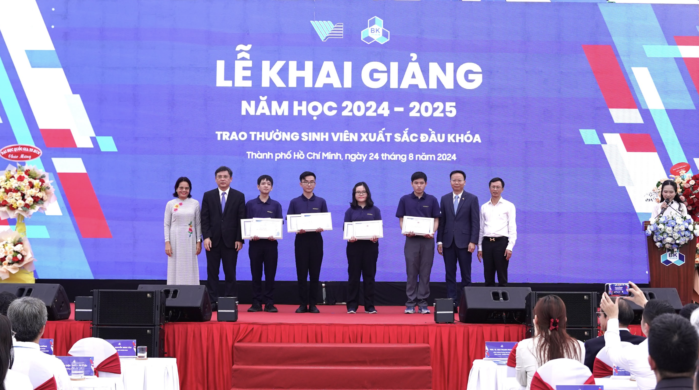 Trường ĐH Bách khoa TP HCM khai giảng năm học mới- Ảnh 3. Trường ĐH Bách khoa TP HCM khai giảng năm học mới- Ảnh 3.