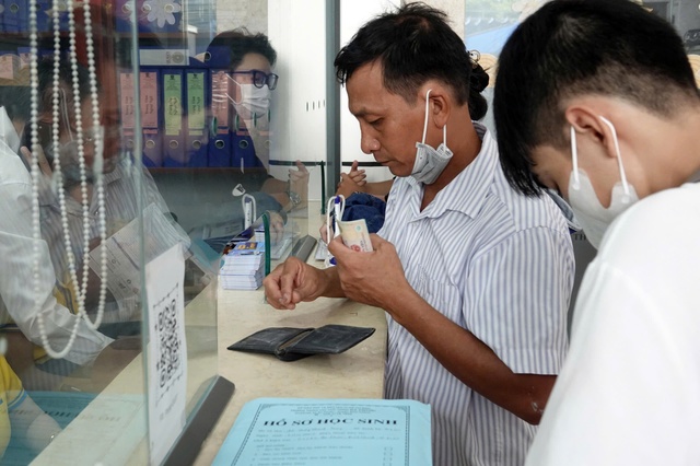 'Đỏ mắt' tìm học phí đại học dưới 20 triệu đồng/năm - Ảnh 2. 'Đỏ mắt' tìm học phí đại học dưới 20 triệu đồng/năm - Ảnh 2.