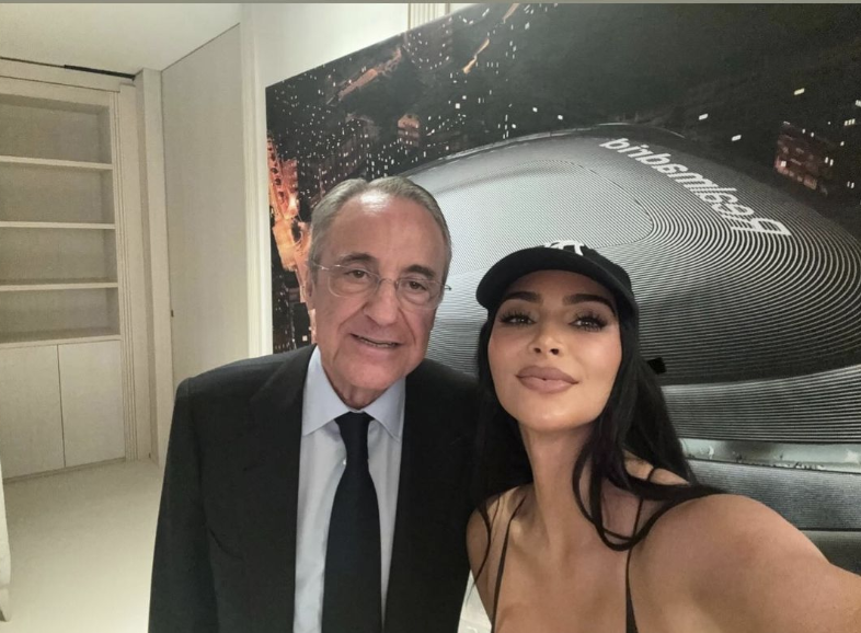 Bức ảnh selfie gây bão của Kim Kardashian và Chủ tịch Real Madrid, Florentino Perez- Ảnh 2. Bức ảnh selfie gây bão của Kim Kardashian và Chủ tịch Real Madrid, Florentino Perez- Ảnh 2.
