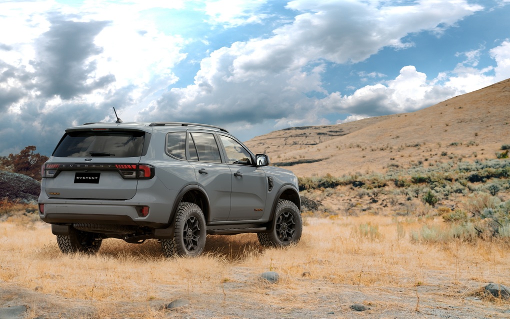 Ford Everest có thêm phiên bản Tremor phong cách giống Ranger Raptor - 3 Ford Everest có thêm phiên bản Tremor phong cách giống Ranger Raptor - 3