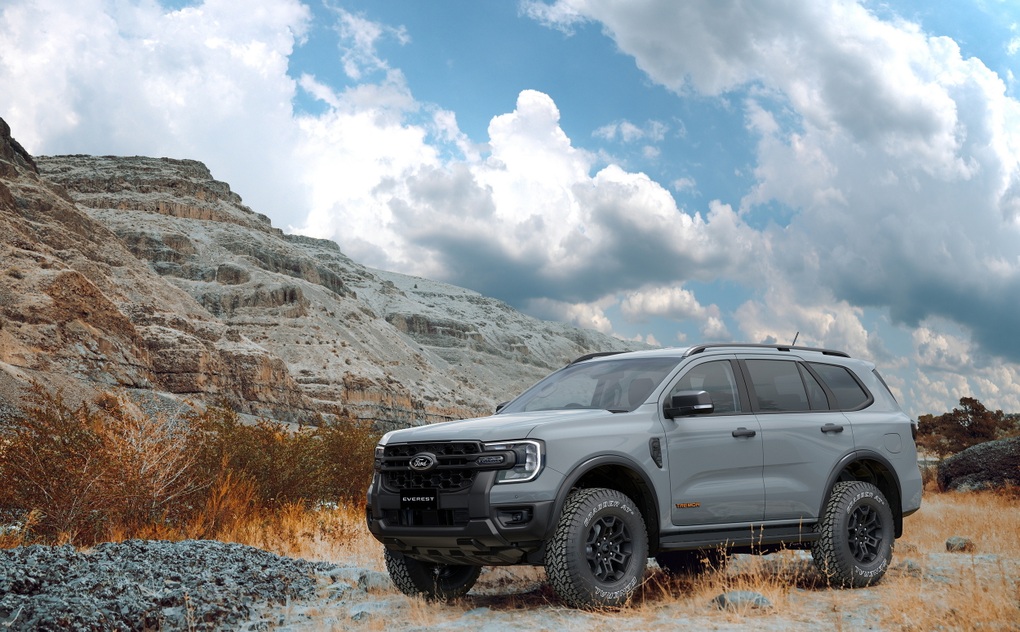 Ford Everest có thêm phiên bản Tremor phong cách giống Ranger Raptor - 4 Ford Everest có thêm phiên bản Tremor phong cách giống Ranger Raptor - 4