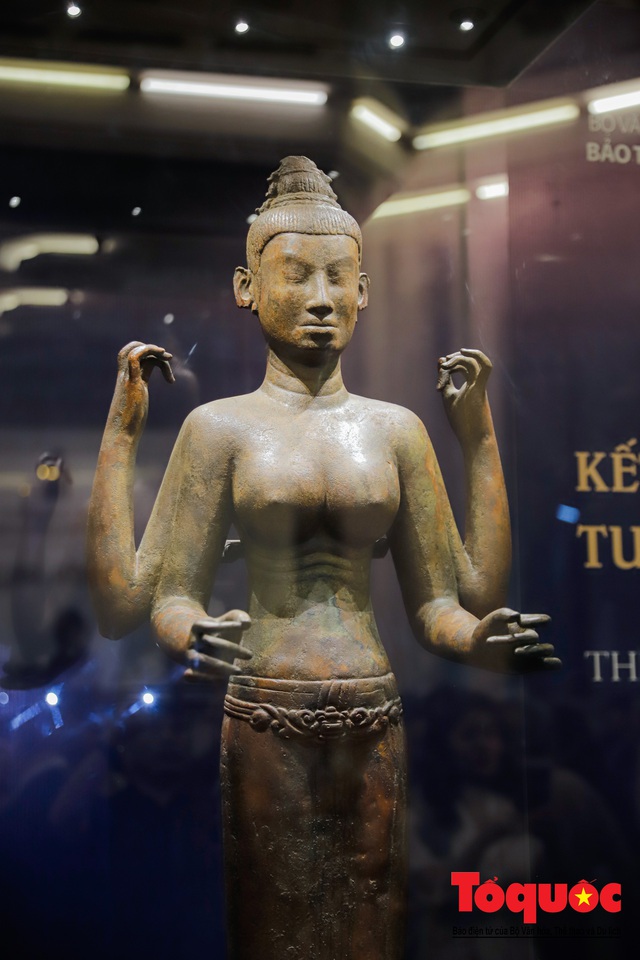 Tượng đồng Nữ thần Durga- cổ vật tiêu biểu, quý hiếm của văn hóa Champa hồi hương - Ảnh 7. Tượng đồng Nữ thần Durga- cổ vật tiêu biểu, quý hiếm của văn hóa Champa hồi hương - Ảnh 7.