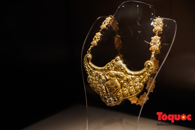 Tượng đồng Nữ thần Durga- cổ vật tiêu biểu, quý hiếm của văn hóa Champa hồi hương - Ảnh 12. Tượng đồng Nữ thần Durga- cổ vật tiêu biểu, quý hiếm của văn hóa Champa hồi hương - Ảnh 12.