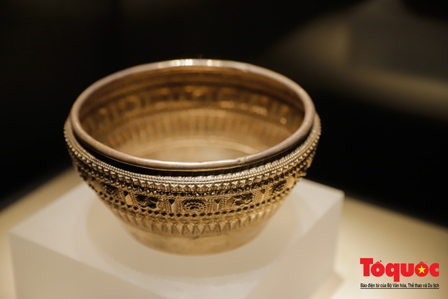 Tượng đồng Nữ thần Durga- cổ vật tiêu biểu, quý hiếm của văn hóa Champa hồi hương - Ảnh 13. Tượng đồng Nữ thần Durga- cổ vật tiêu biểu, quý hiếm của văn hóa Champa hồi hương - Ảnh 13.