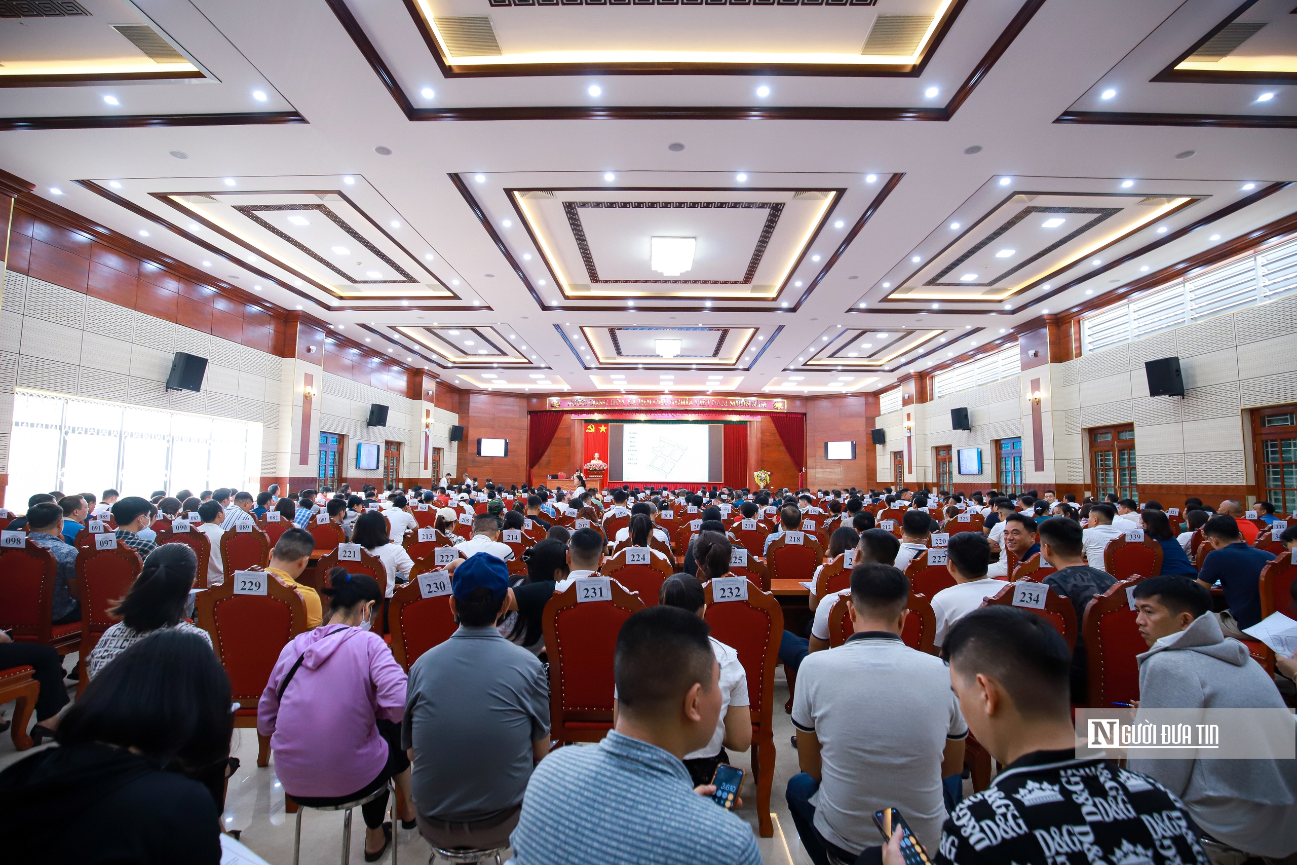 Toàn cảnh 39 thửa đất vừa được đấu giá tại huyện Phúc Thọ- Ảnh 5. Toàn cảnh 39 thửa đất vừa được đấu giá tại huyện Phúc Thọ- Ảnh 5.