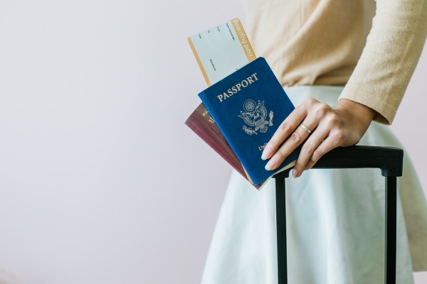 Từ tháng 11/2024, các quốc gia này sẽ bỏ đóng dấu lên hộ chiếu (passport) cho du khách - Ảnh 2. Từ tháng 11/2024, các quốc gia này sẽ bỏ đóng dấu lên hộ chiếu (passport) cho du khách - Ảnh 2.