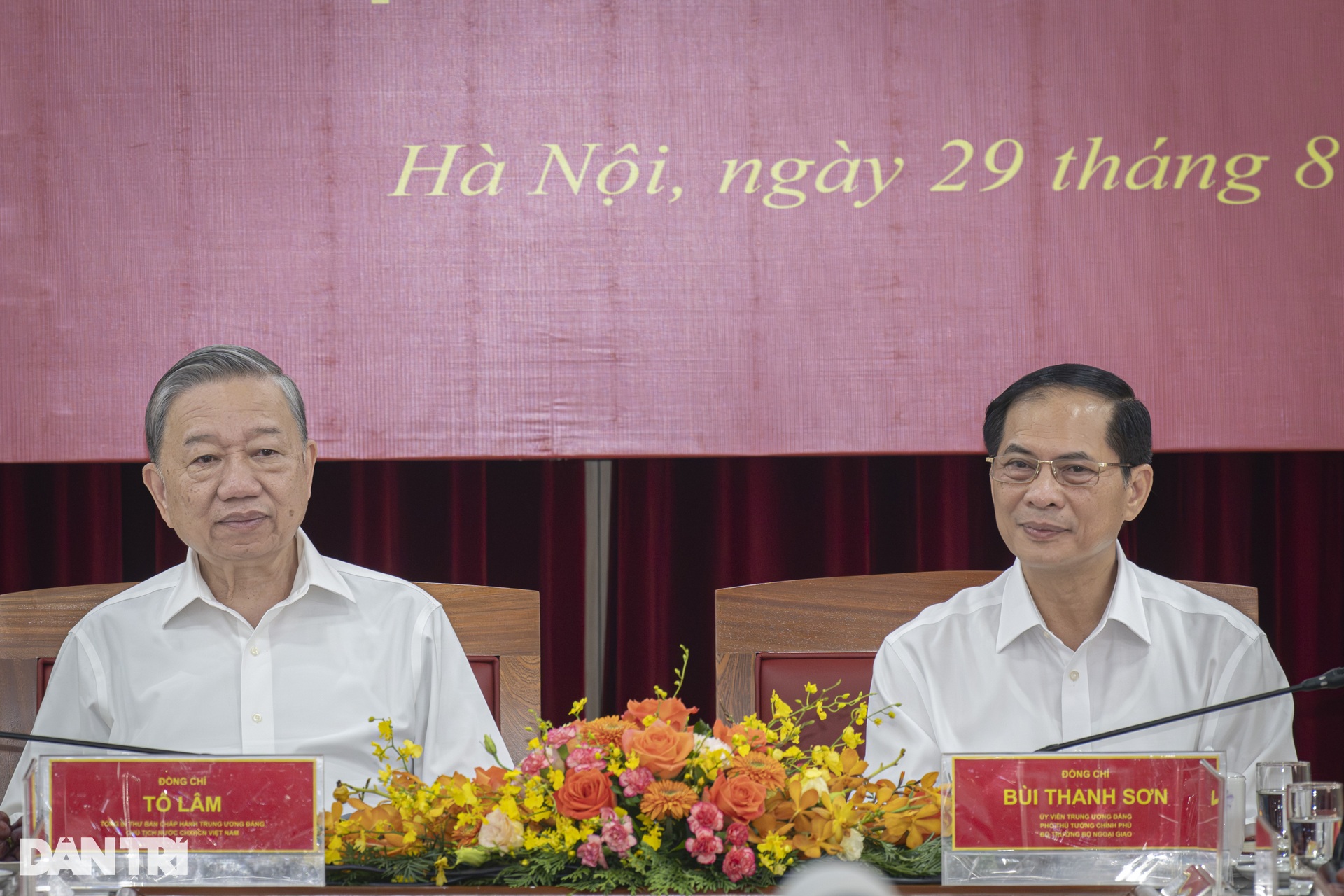 Tổng Bí thư, Chủ tịch nước Tô Lâm thăm và làm việc với Bộ Ngoại giao - 5 Tổng Bí thư, Chủ tịch nước Tô Lâm thăm và làm việc với Bộ Ngoại giao - 5