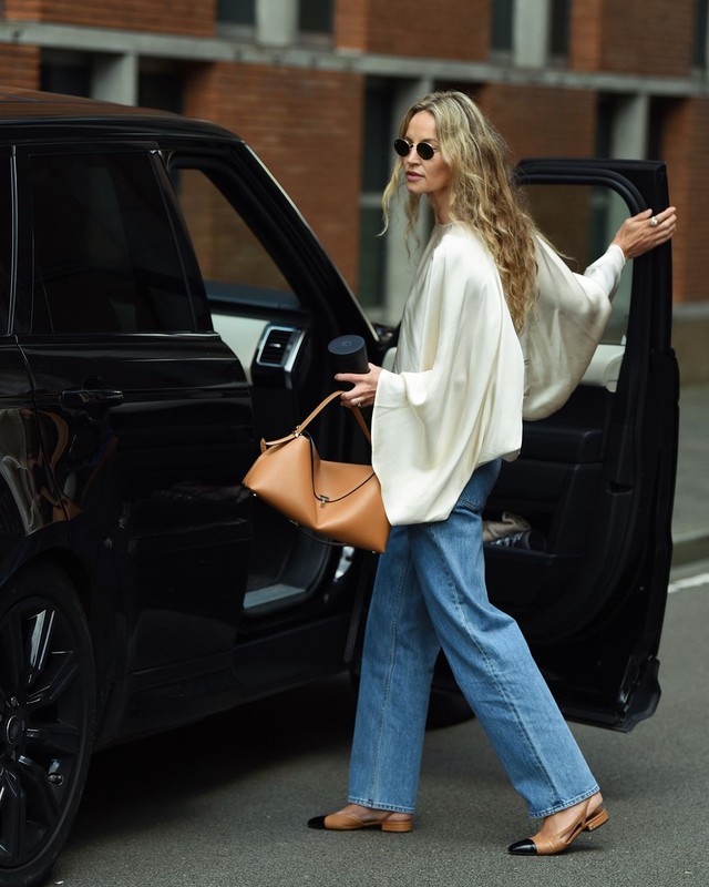 Xu hướng quần jeans mùa thu đông 2024- Ảnh 6. Xu hướng quần jeans mùa thu đông 2024- Ảnh 6.