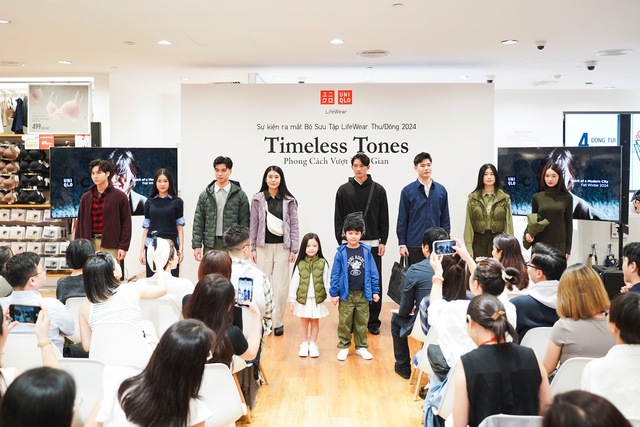 Những item cổ điển khoác lên mình nét hiện đại trong BST Thu Đông mới của UNIQLO- Ảnh 4. Những item cổ điển khoác lên mình nét hiện đại trong BST Thu Đông mới của UNIQLO- Ảnh 4.