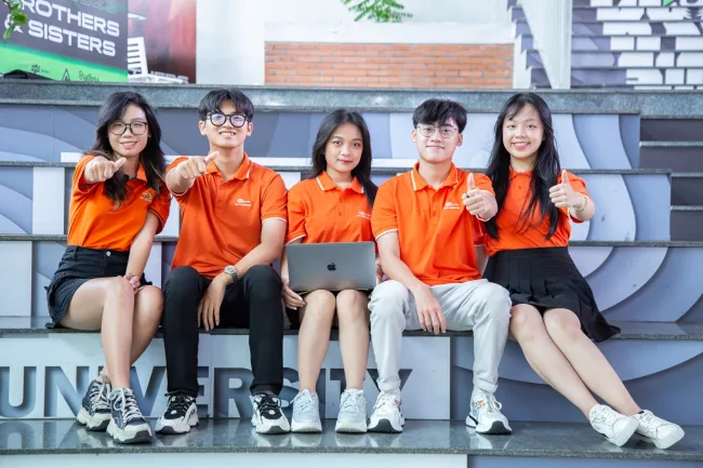 3 trường công bố điểm chuẩn xét điểm thi tốt nghiệp THPT, thấp nhất 12 điểm - 1 3 trường công bố điểm chuẩn xét điểm thi tốt nghiệp THPT, thấp nhất 12 điểm - 1