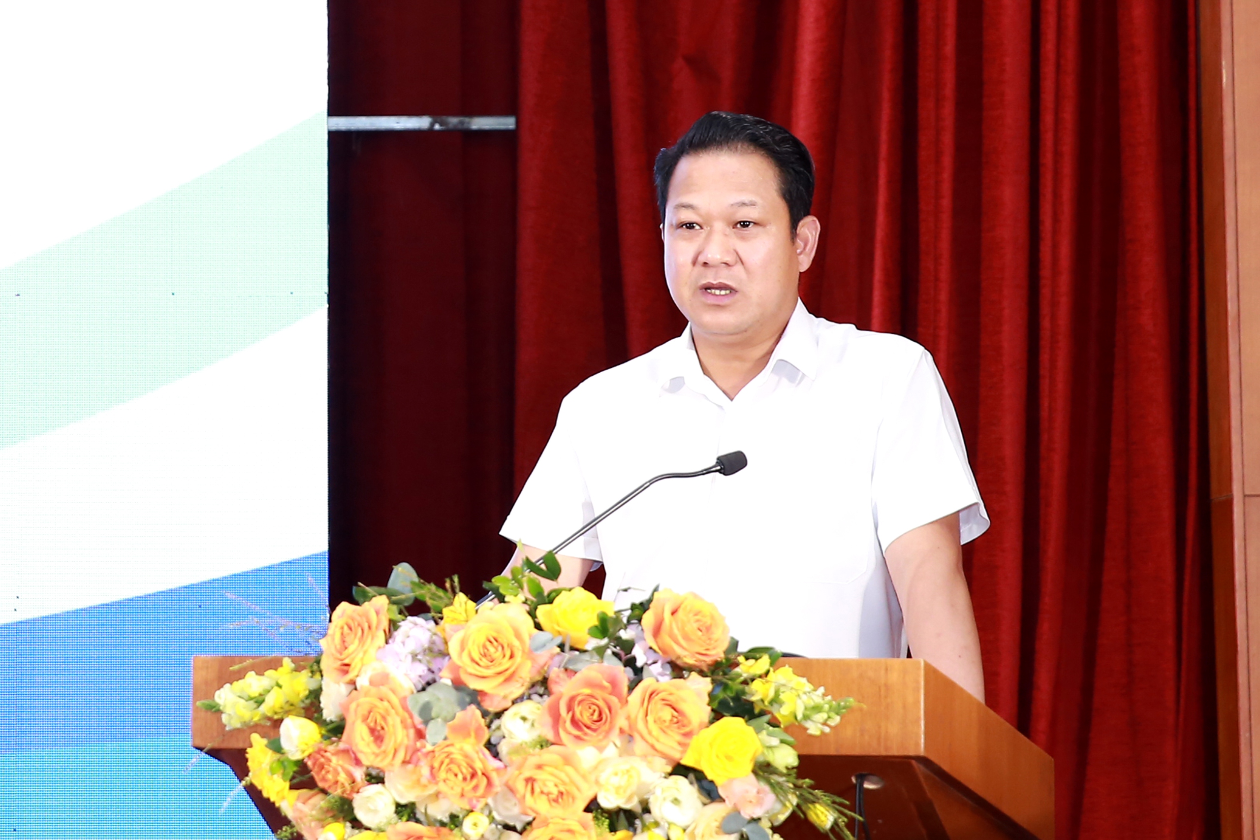 30 năm Việt Nam giành quyền điều hành Vùng thông báo bay Hồ Chí Minh- Ảnh 1. 30 năm Việt Nam giành quyền điều hành Vùng thông báo bay Hồ Chí Minh- Ảnh 1.