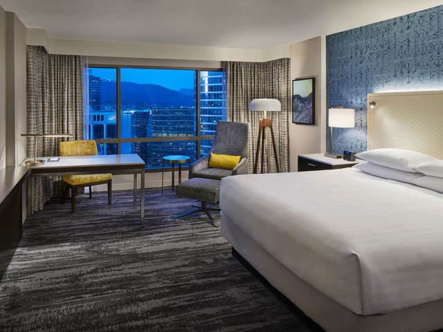 5 khách sạn đẳng cấp tại Vancouver, lựa chọn lý tưởng trong hành trình của bạn- Ảnh 1. 5 khách sạn đẳng cấp tại Vancouver, lựa chọn lý tưởng trong hành trình của bạn- Ảnh 1.