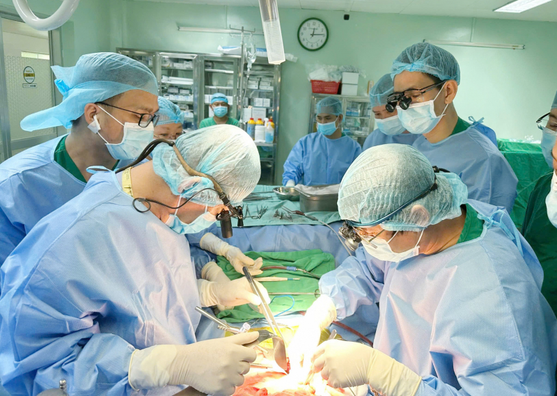 Liên tiếp ghép thận thành công cho 2 bệnh nhân -0