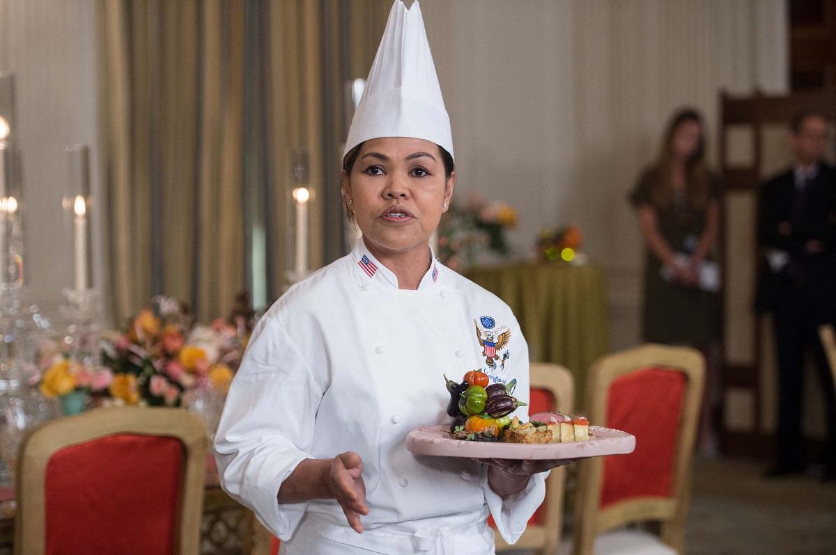 Bếp trưởng gốc Đông Nam Á nấu ăn cho 5 tổng thống Mỹ nghỉ hưu- Ảnh 1. Bếp trưởng gốc Đông Nam Á nấu ăn cho 5 tổng thống Mỹ nghỉ hưu- Ảnh 1.