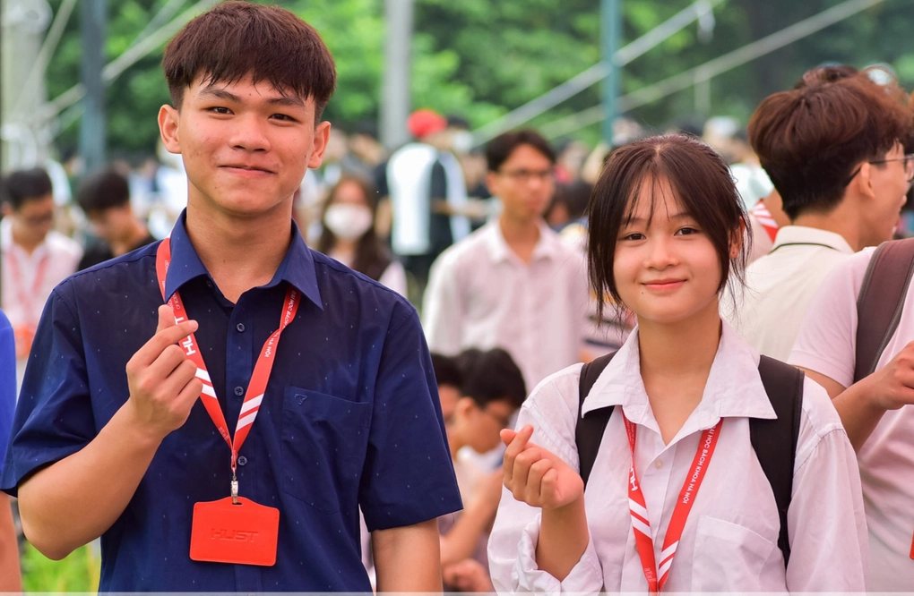 Bộ GDĐT thừa nhận ĐH vẫn khó khăn, phải liệu cơm gắp mắm dù tăng học phí - 2 Bộ GDĐT thừa nhận ĐH vẫn khó khăn, phải liệu cơm gắp mắm dù tăng học phí - 2