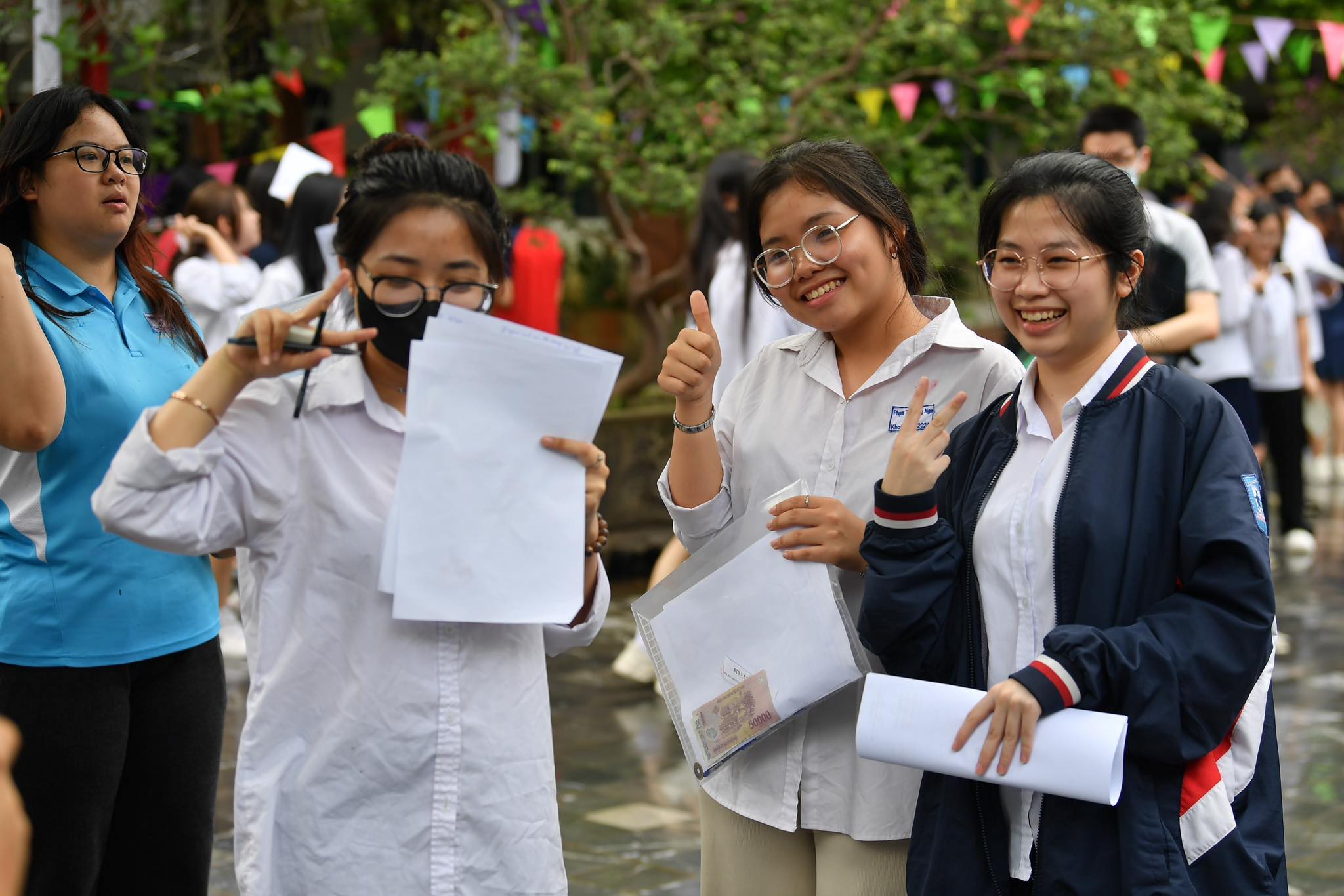 Cập nhật lịch công bố điểm chuẩn đại học 2024 của hàng chục trường - Ảnh 1.
