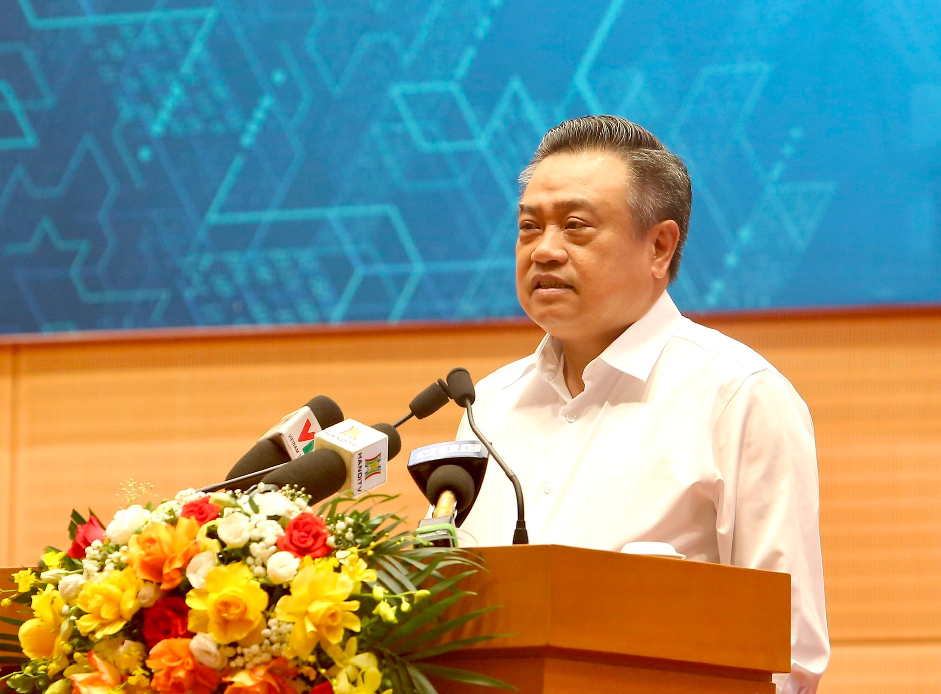 Chủ tịch Hà Nội: Luật Thủ đô sẽ mở đường cho lĩnh vực văn hóa - xã hội- Ảnh 1. Chủ tịch Hà Nội: Luật Thủ đô sẽ mở đường cho lĩnh vực văn hóa - xã hội- Ảnh 1.