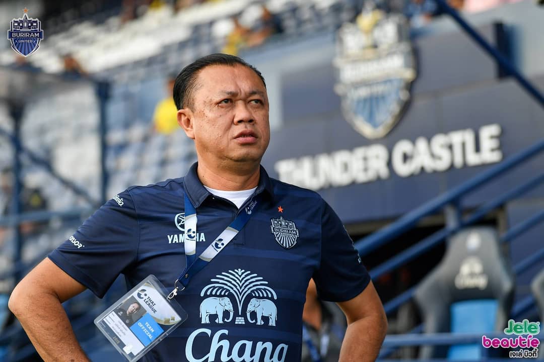 Buriram thua CLB CAHN: Chủ tịch Newin phải xin lỗi vì nói được nhưng… làm không xong- Ảnh 1. Buriram thua CLB CAHN: Chủ tịch Newin phải xin lỗi vì nói được nhưng… làm không xong- Ảnh 1.