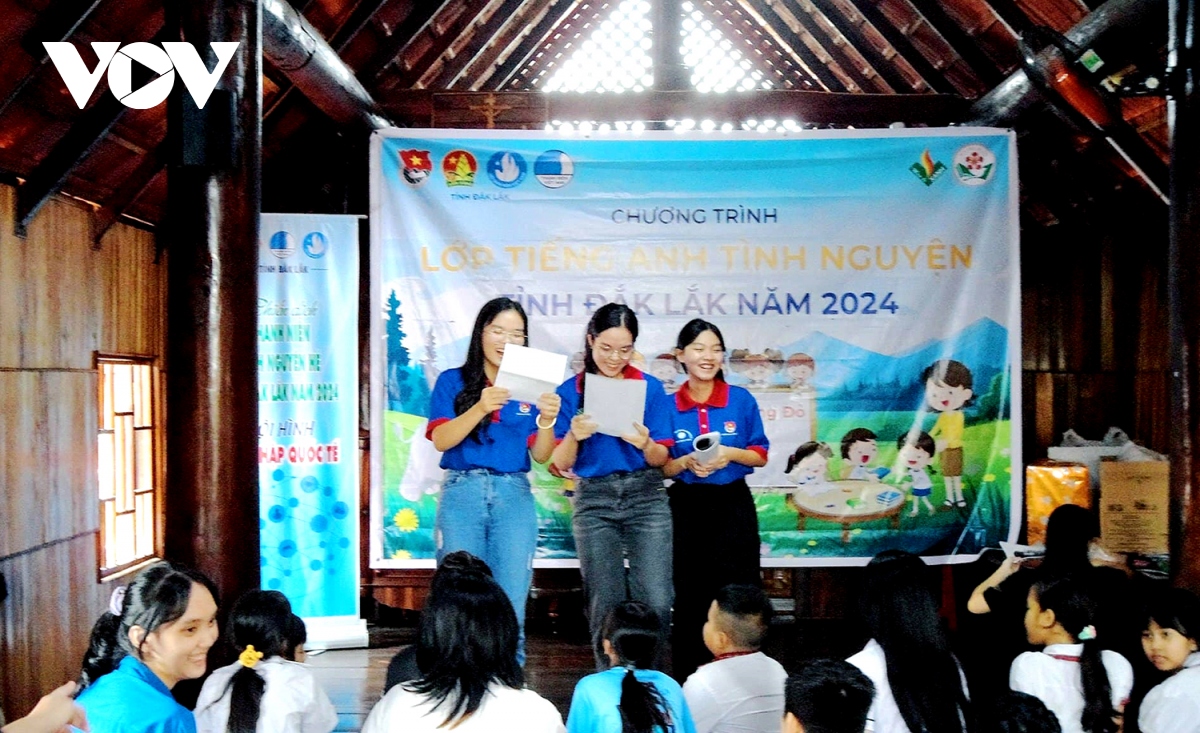Đa dạng hoạt động văn hóa cho thiếu nhi dân tộc thiểu số hình ảnh 1 Da dang hoat dong van hoa cho thieu nhi dan toc thieu so hinh anh 1