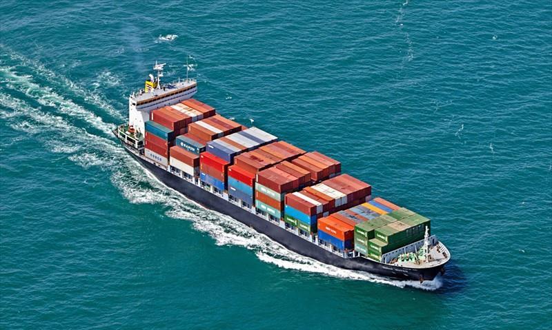 Đề xuất tăng giới hạn tuổi tàu container được đăng ký tại Việt Nam- Ảnh 1. Đề xuất tăng giới hạn tuổi tàu container được đăng ký tại Việt Nam- Ảnh 1.