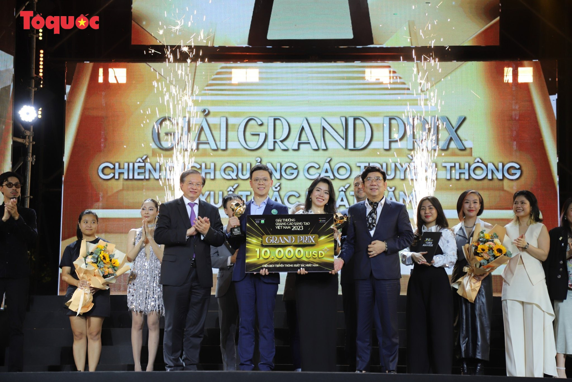 Quảng cáo Sáng tạo Việt Nam – Vạn Xuân Awards 2024: Giải thưởng uy tín hàng đầu về ngành Quảng cáo Việt Nam - Ảnh 1. Quảng cáo Sáng tạo Việt Nam – Vạn Xuân Awards 2024: Giải thưởng uy tín hàng đầu về ngành Quảng cáo Việt Nam - Ảnh 1.