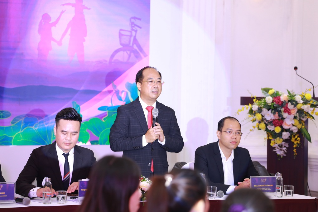 Hồ Quỳnh Hương sẽ khác lạ trong chương trình Ơn nghĩa sinh thành - 1 Hồ Quỳnh Hương sẽ khác lạ trong chương trình Ơn nghĩa sinh thành - 1