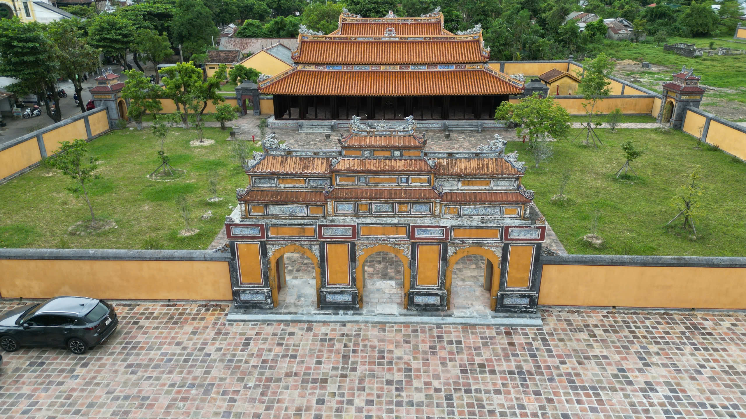Khám phá nơi có 39 lăng mộ các ông hoàng, bà chúa- Ảnh 1. Khám phá nơi có 39 lăng mộ các ông hoàng, bà chúa- Ảnh 1.