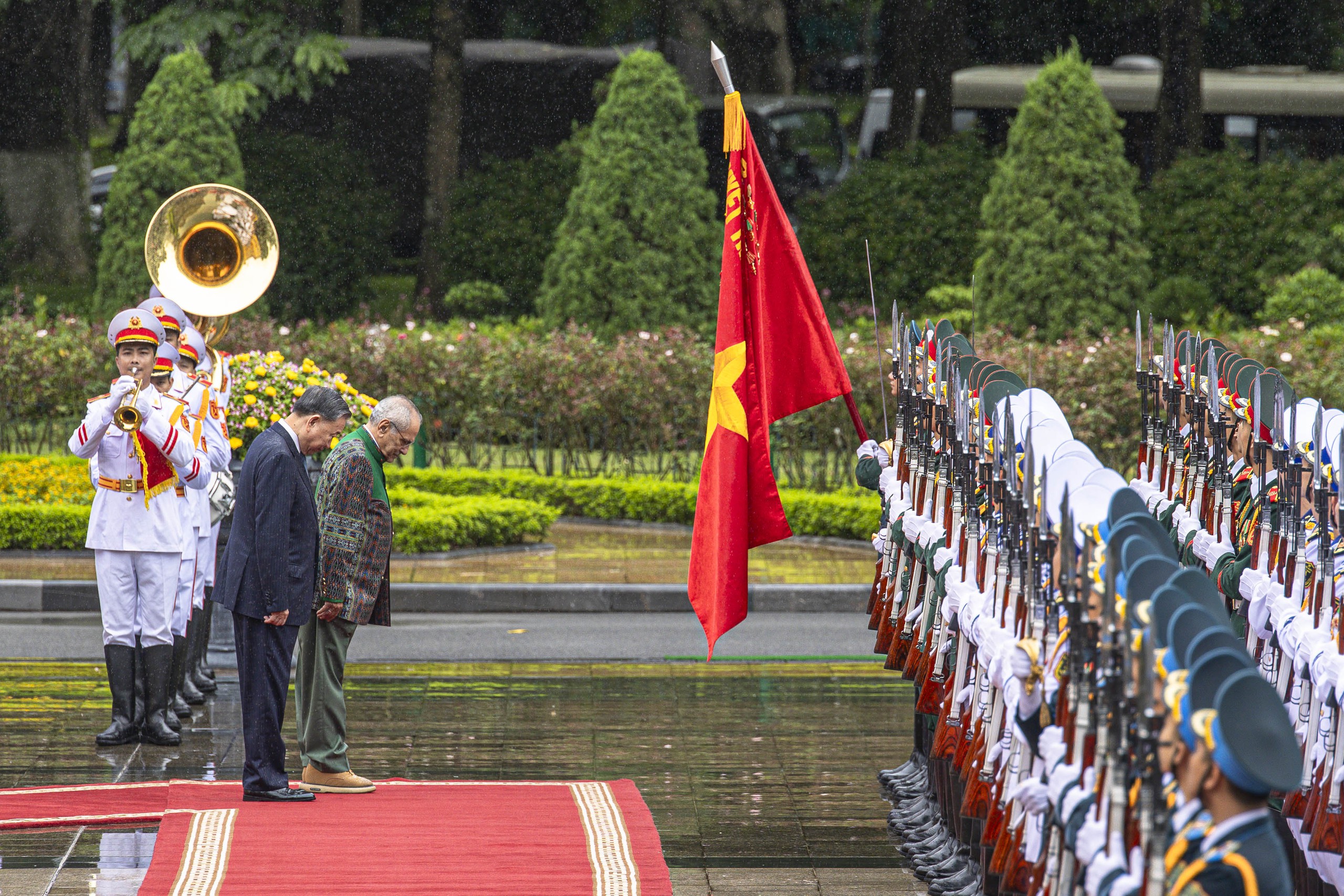 Lễ đón Tổng thống Timor-Leste thăm cấp nhà nước tới Việt Nam- Ảnh 2. Lễ đón Tổng thống Timor-Leste thăm cấp nhà nước tới Việt Nam- Ảnh 2.