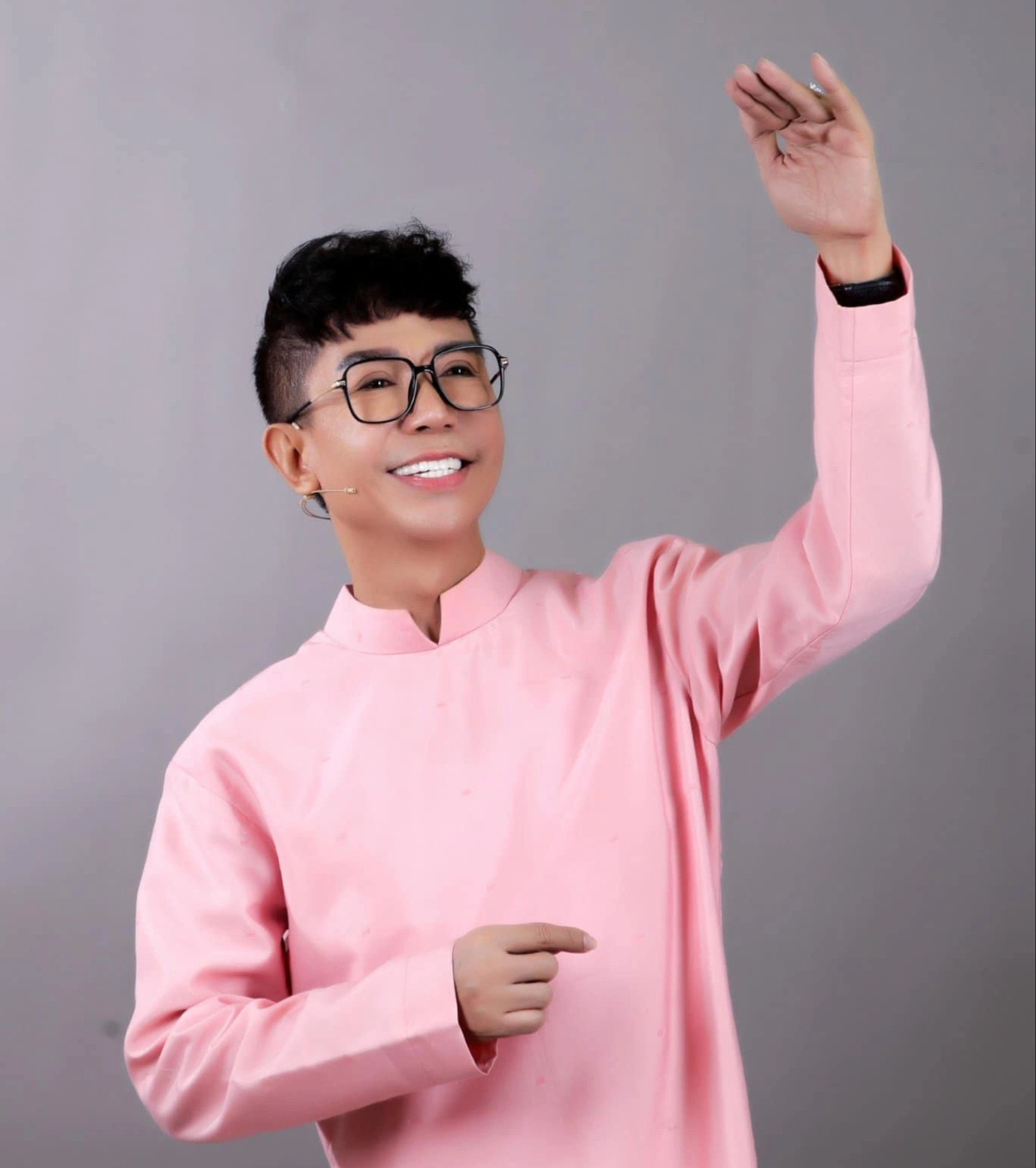 Long Nhật tổ chức live show tri ân khán giả nhân kỷ niệm 35 năm ca hát - Ảnh: NVCC Long Nhật làm live show miễn phí, sẽ hát cải lương giọng Huế tặng khán giả Huế- Ảnh 1.