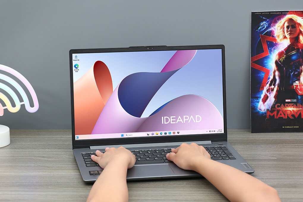 Lý do Thế Giới Di Động hút khách mua laptop Lenovo mỗi dịp tựu trường - 2 Lý do Thế Giới Di Động hút khách mua laptop Lenovo mỗi dịp tựu trường - 2
