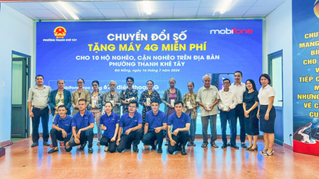 MobiFone tung thêm ưu đãi cho khách hàng đổi máy 2G lên 4G - 2 MobiFone tung thêm ưu đãi cho khách hàng đổi máy 2G lên 4G - 2